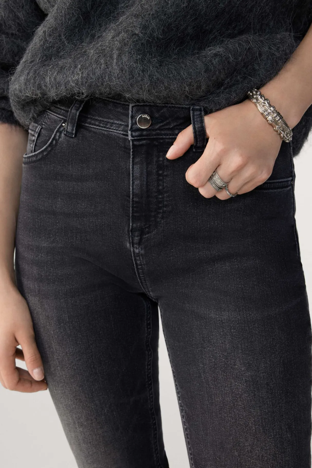aimi_2.webp ba&sh Aimi.*Femme Denim